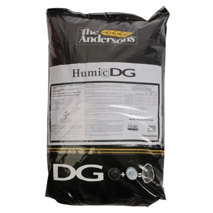 Best Fertilizer for Clay Soil Lawns (And When to Apply It) 4 the andersons humic dg product
